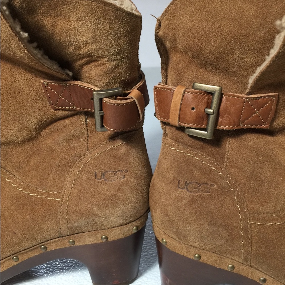 Ugg Size 8 - image 3